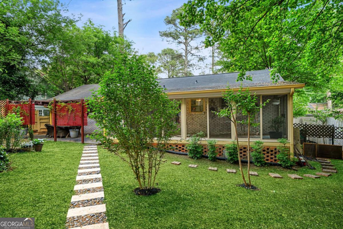 2570 Spring Drive SE Smyrna GA 30080
