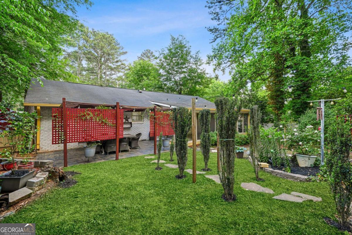 2570 Spring Drive SE Smyrna GA 30080