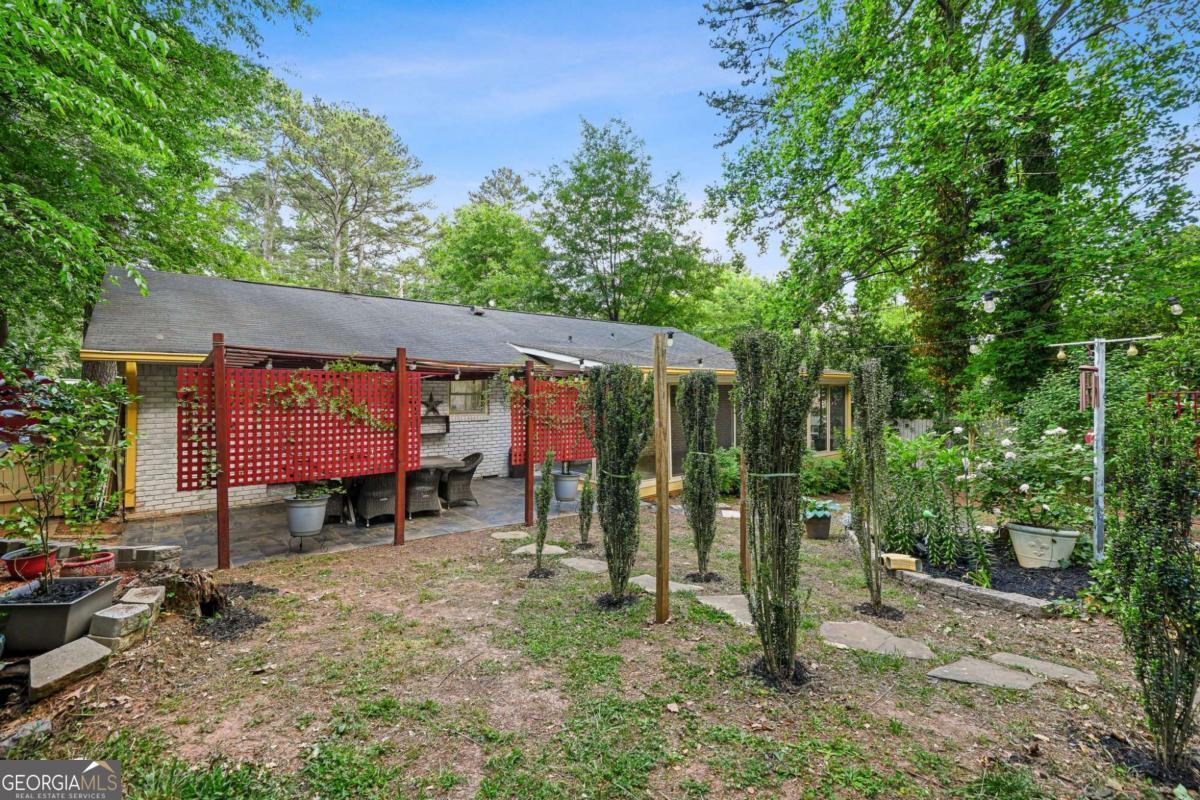 2570 Spring Drive SE Smyrna GA 30080