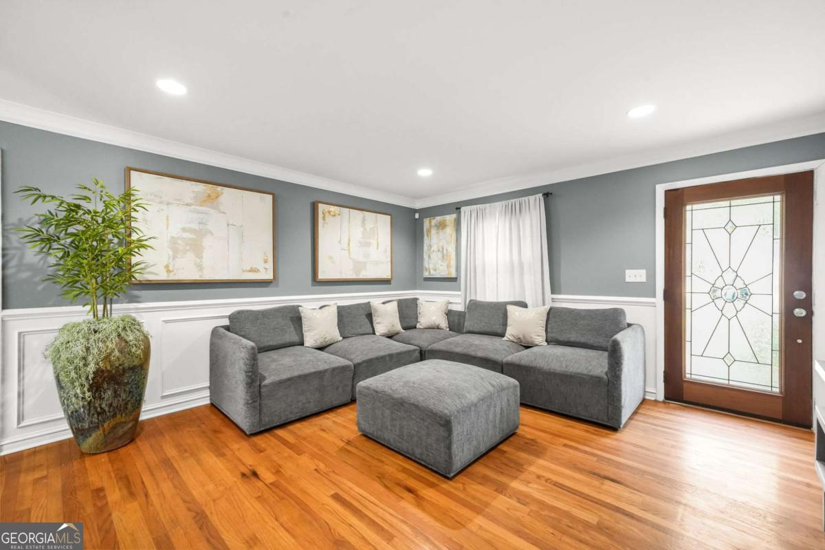 2570 Spring Drive SE Smyrna GA 30080