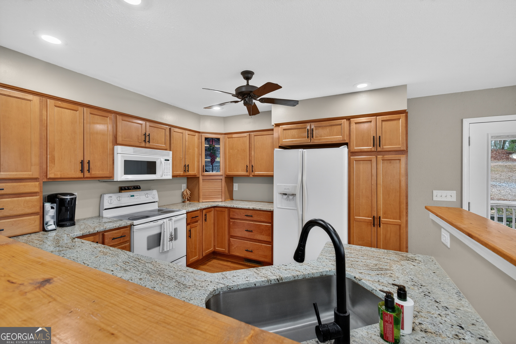 756 Gordon Thomas Road Blairsville GA 30512