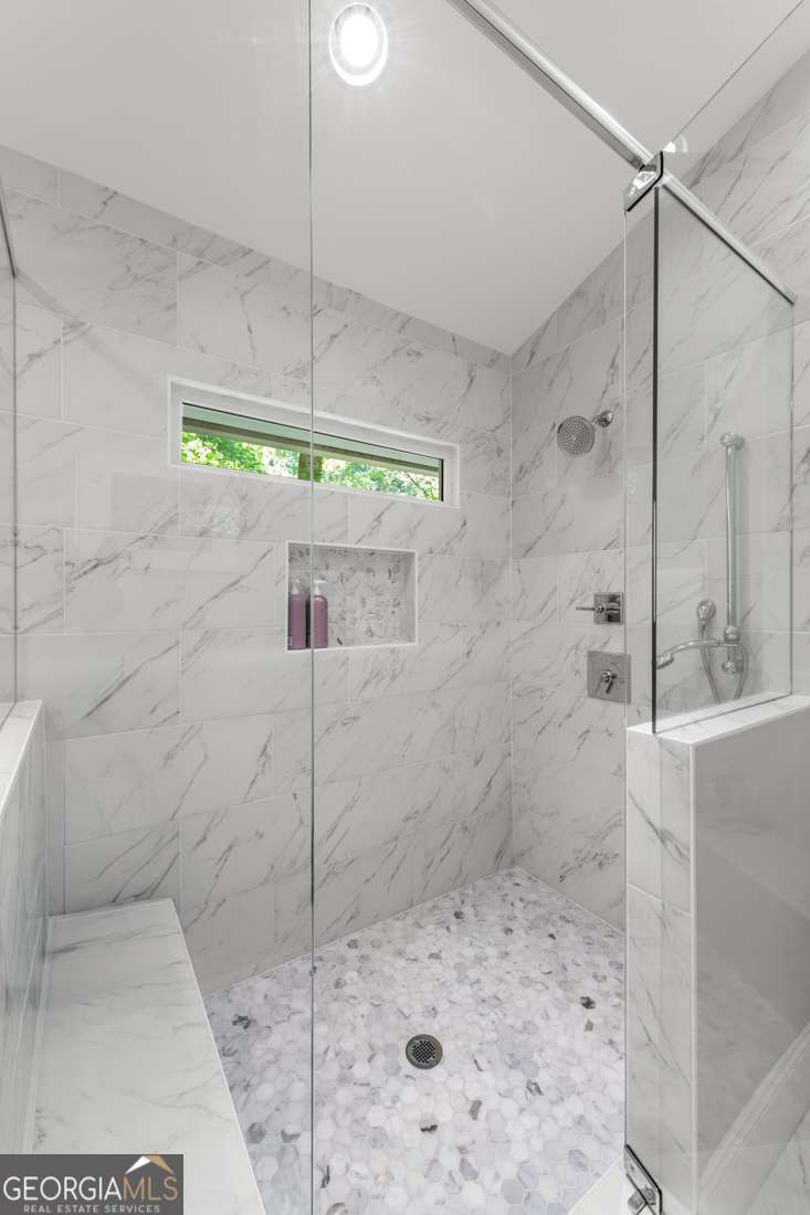 2489 Brookcliff Way NE Atlanta GA 30345