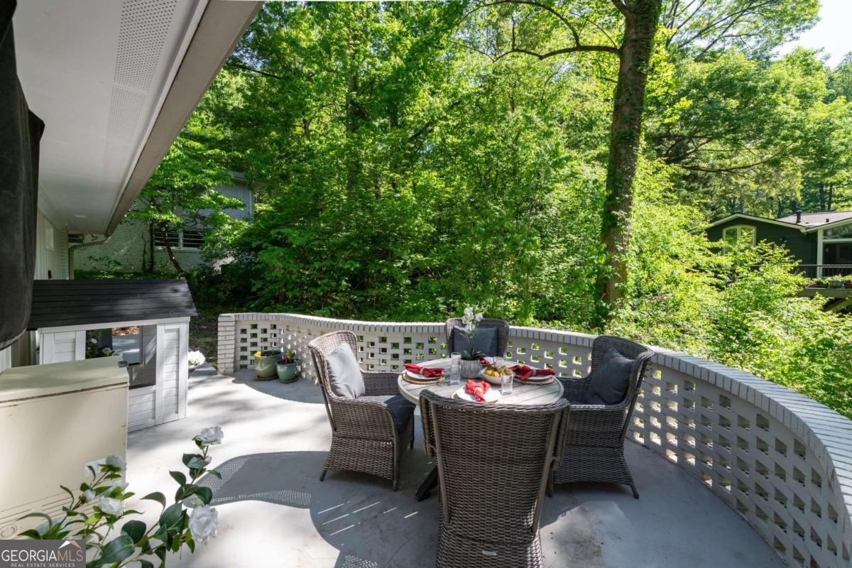 2489 Brookcliff Way NE Atlanta GA 30345