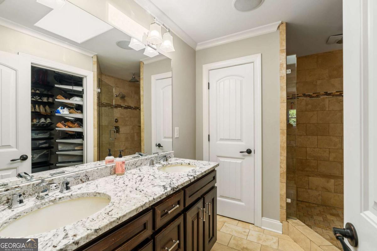2630 Cove Circle NE Atlanta GA 30319