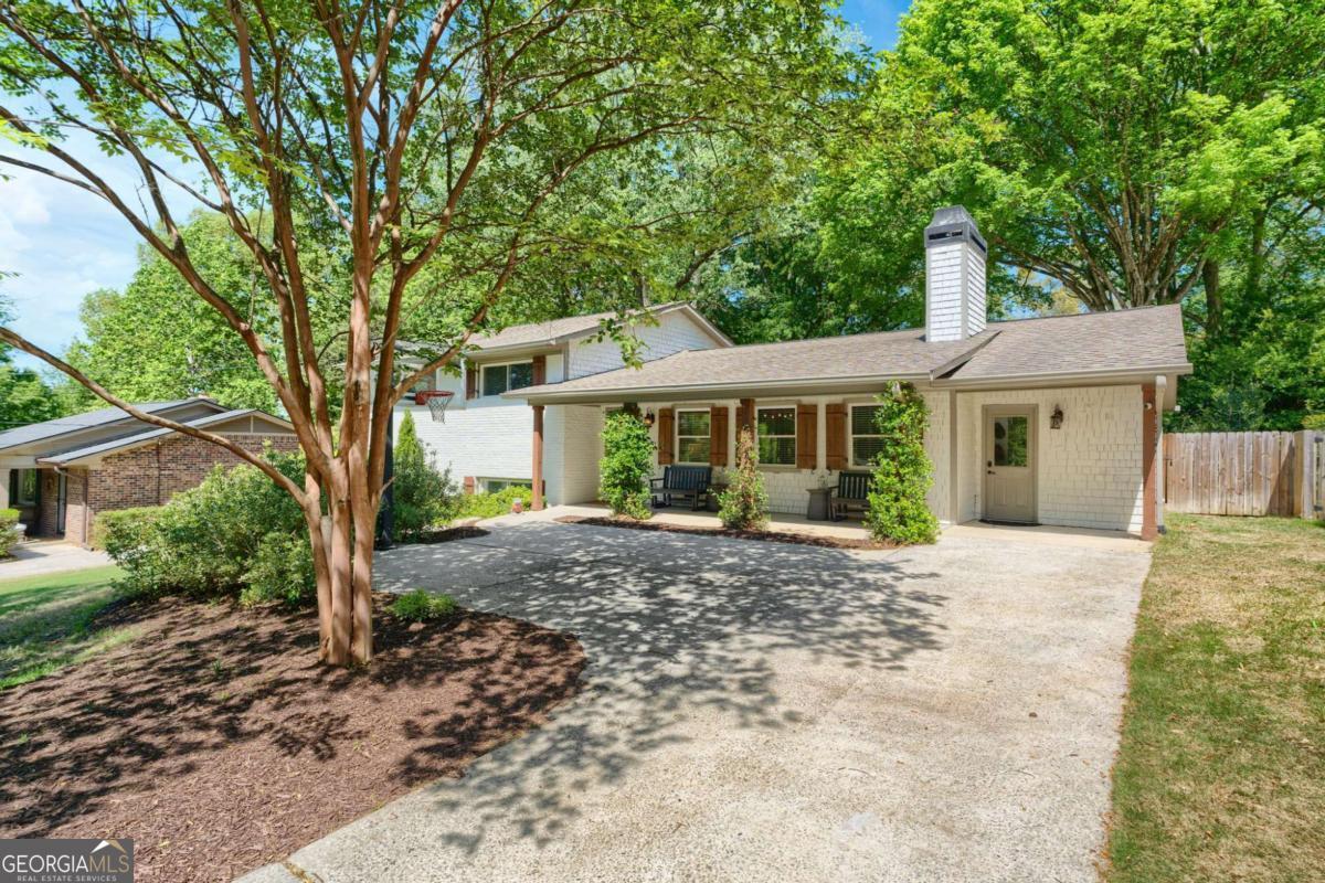 2630 Cove Circle NE Atlanta GA 30319