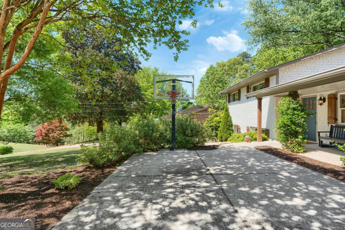 2630 Cove Circle NE Atlanta GA 30319