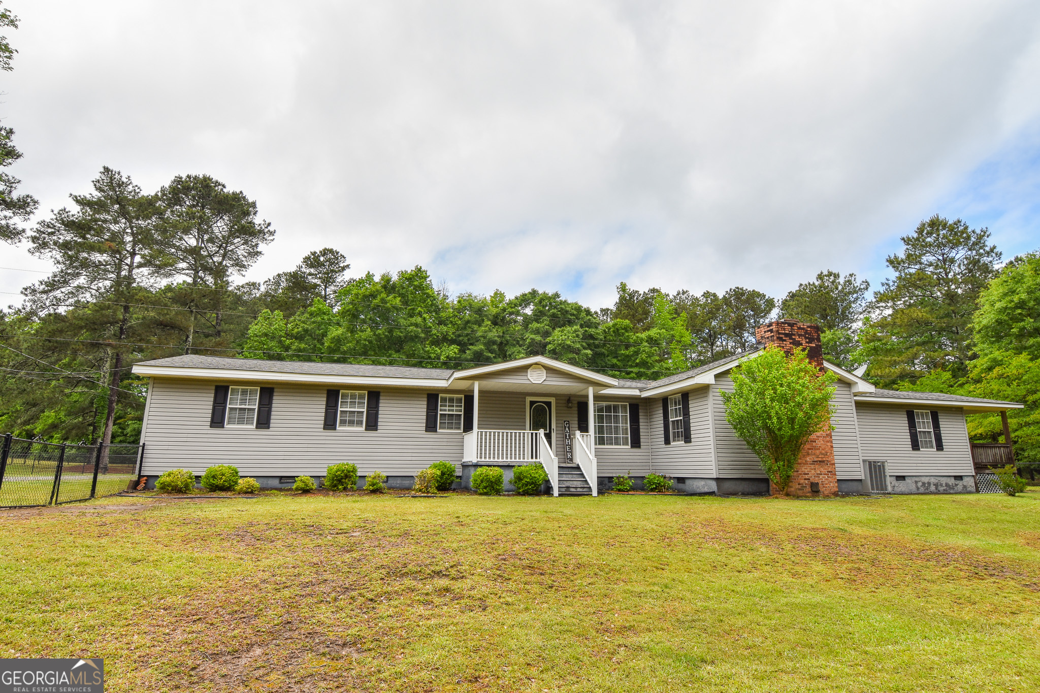 1579 Van Buren Road Barnesville GA 30204