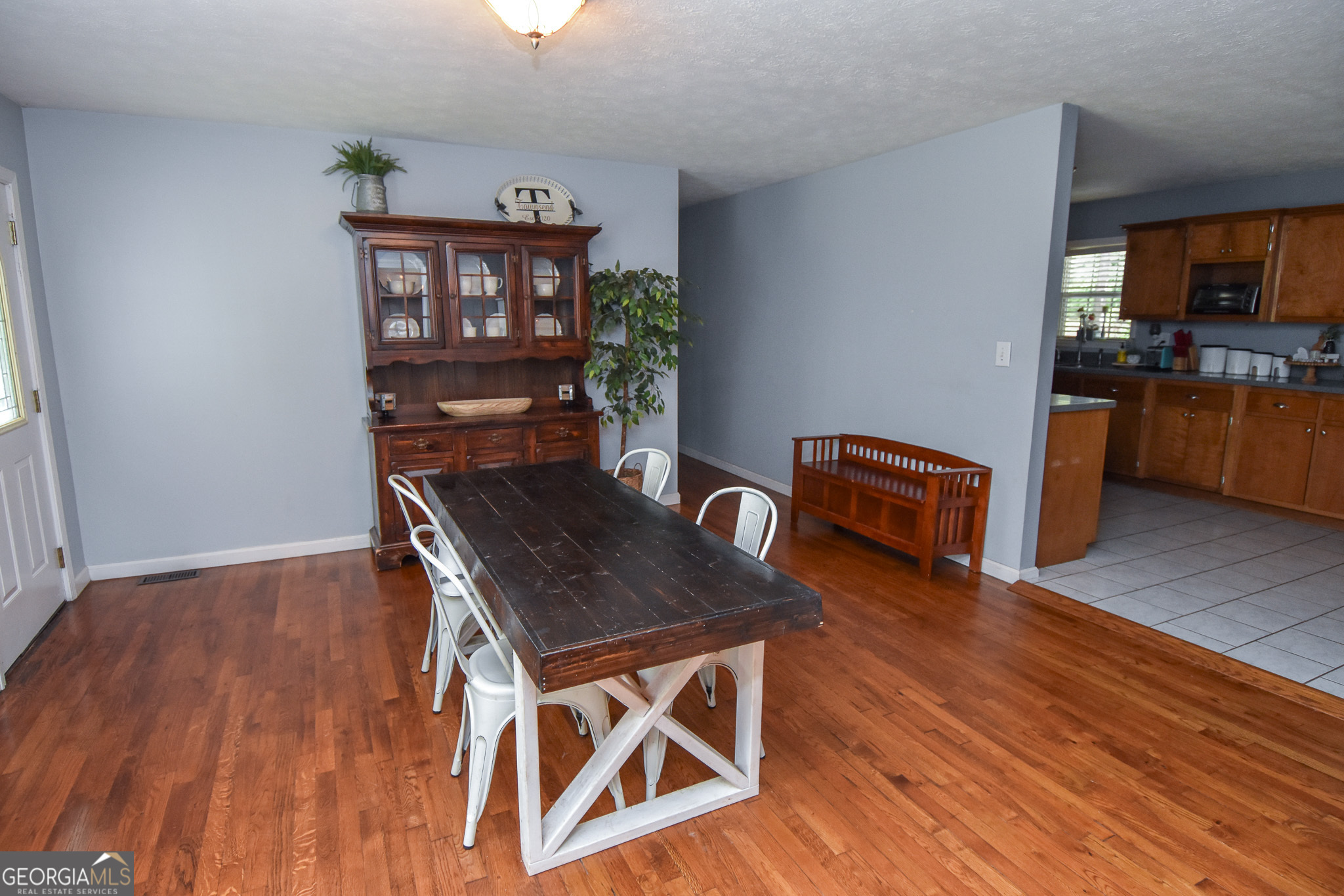 1579 Van Buren Road Barnesville GA 30204