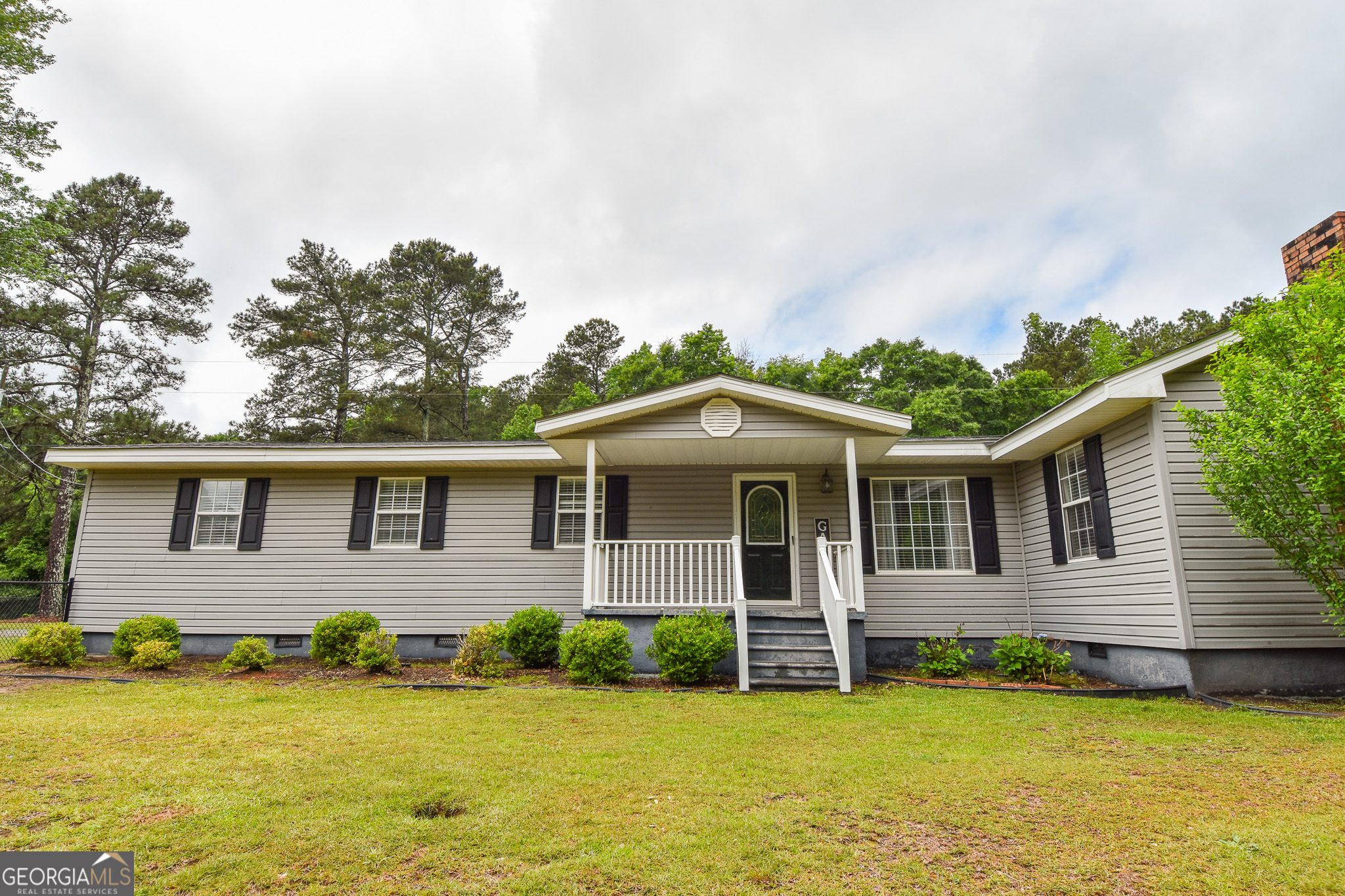 1579 Van Buren Road Barnesville GA 30204