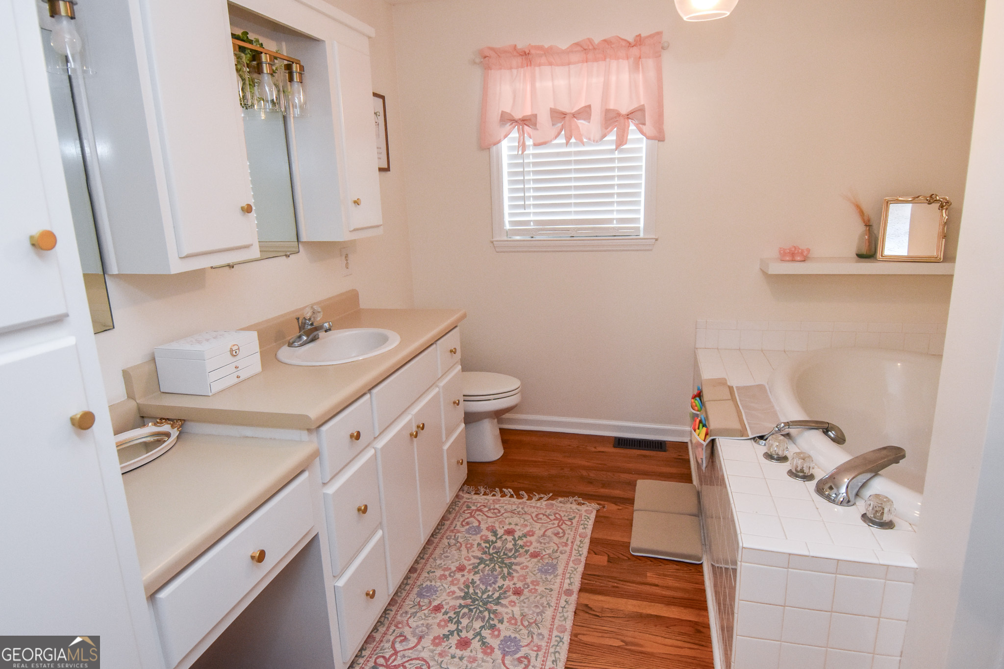 1579 Van Buren Road Barnesville GA 30204