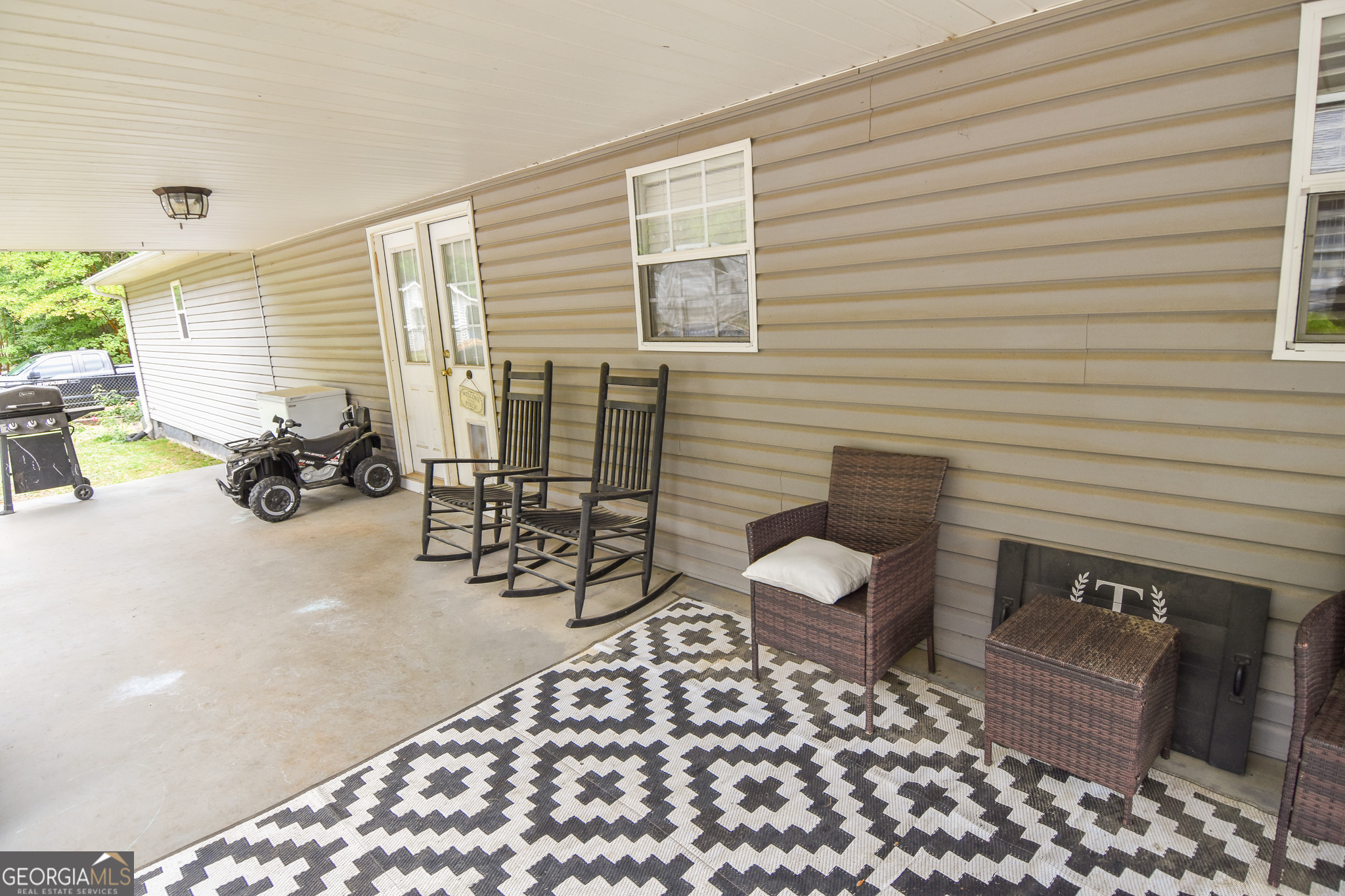 1579 Van Buren Road Barnesville GA 30204