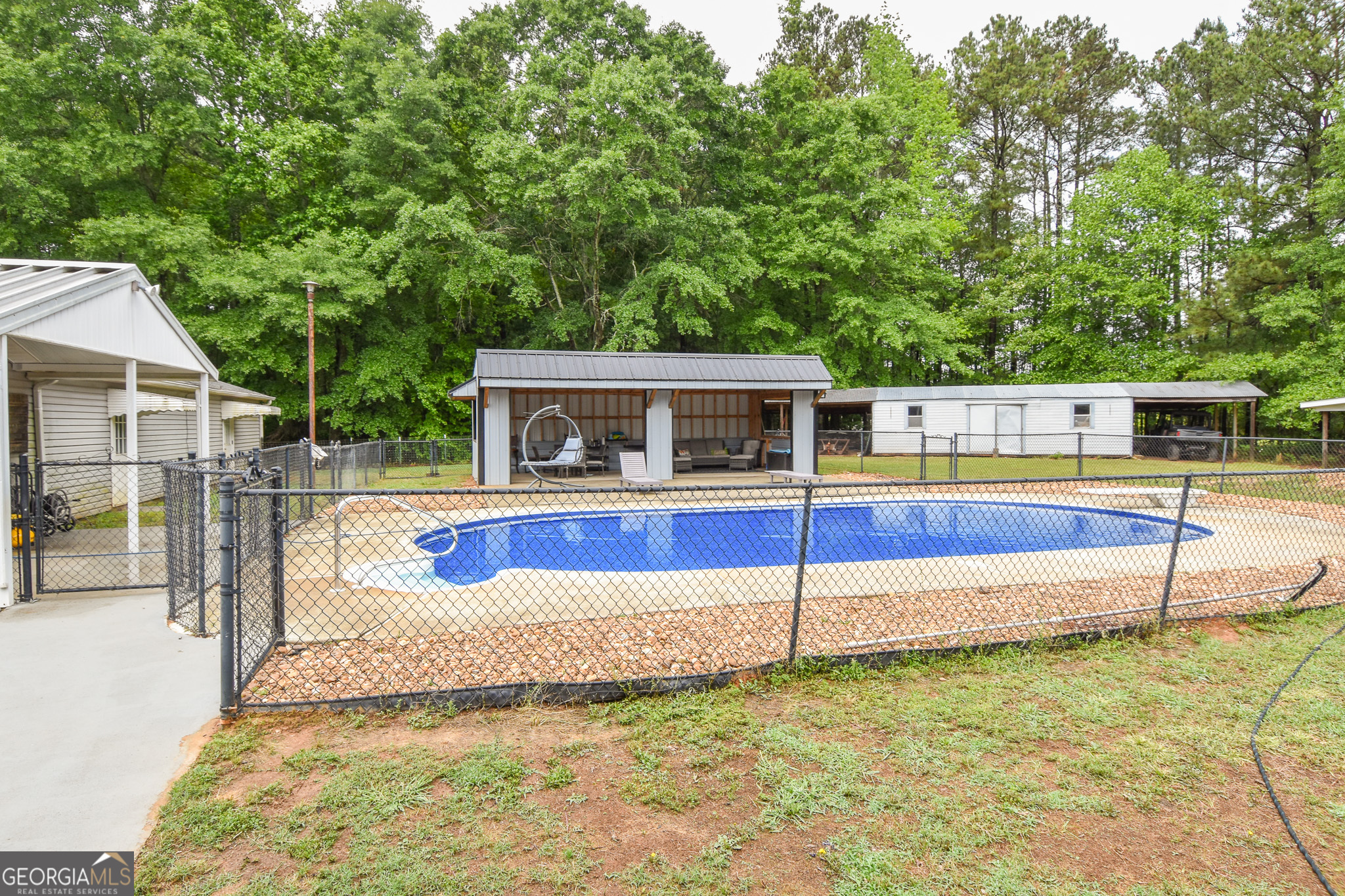 1579 Van Buren Road Barnesville GA 30204