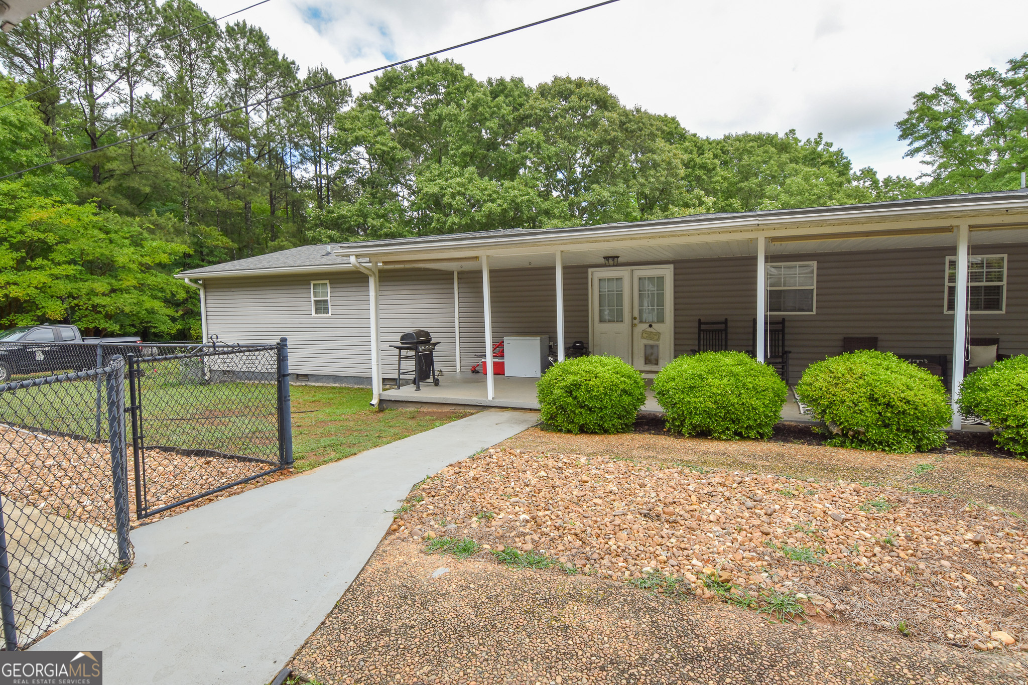 1579 Van Buren Road Barnesville GA 30204