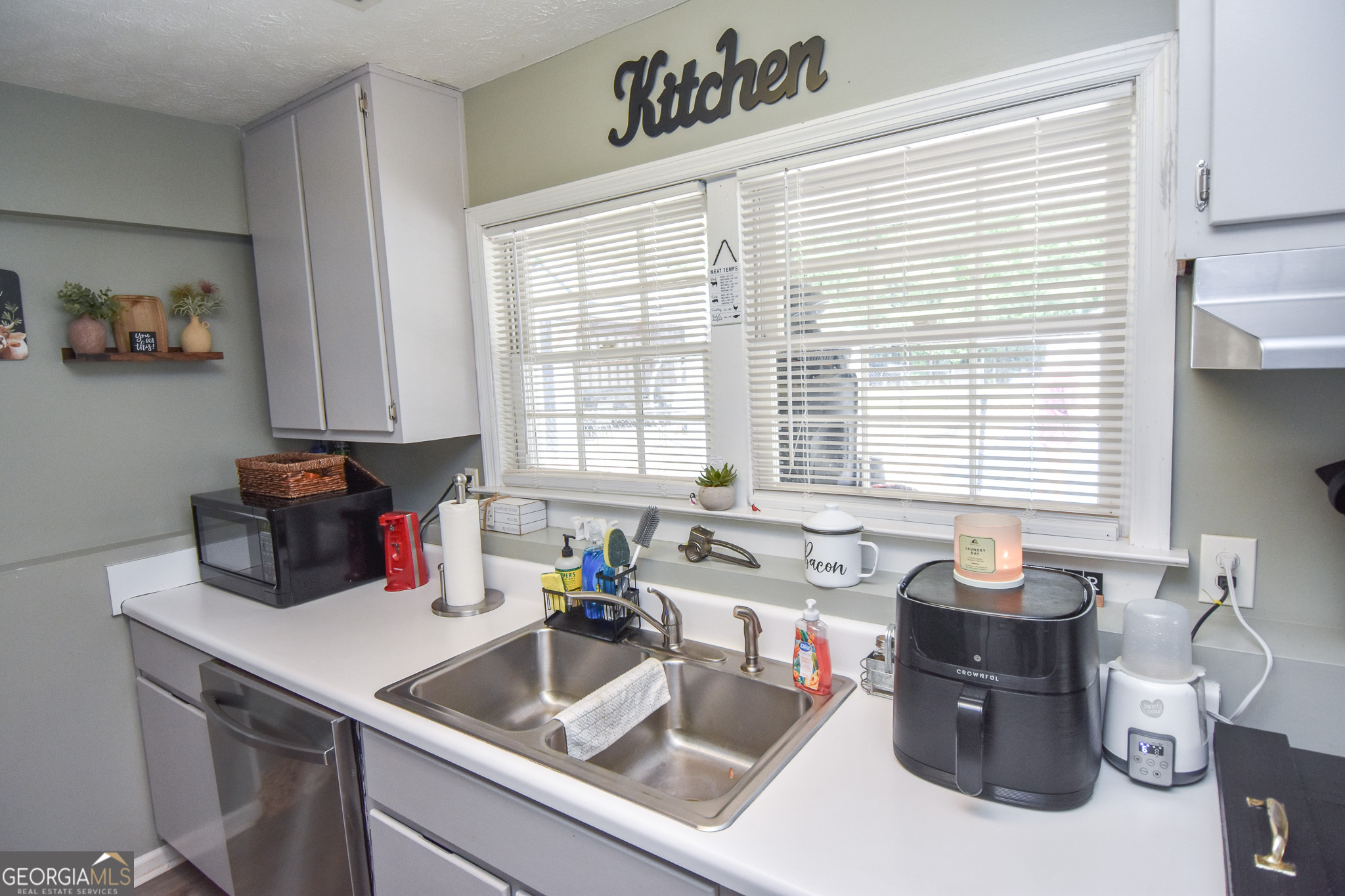 1579 Van Buren Road Barnesville GA 30204