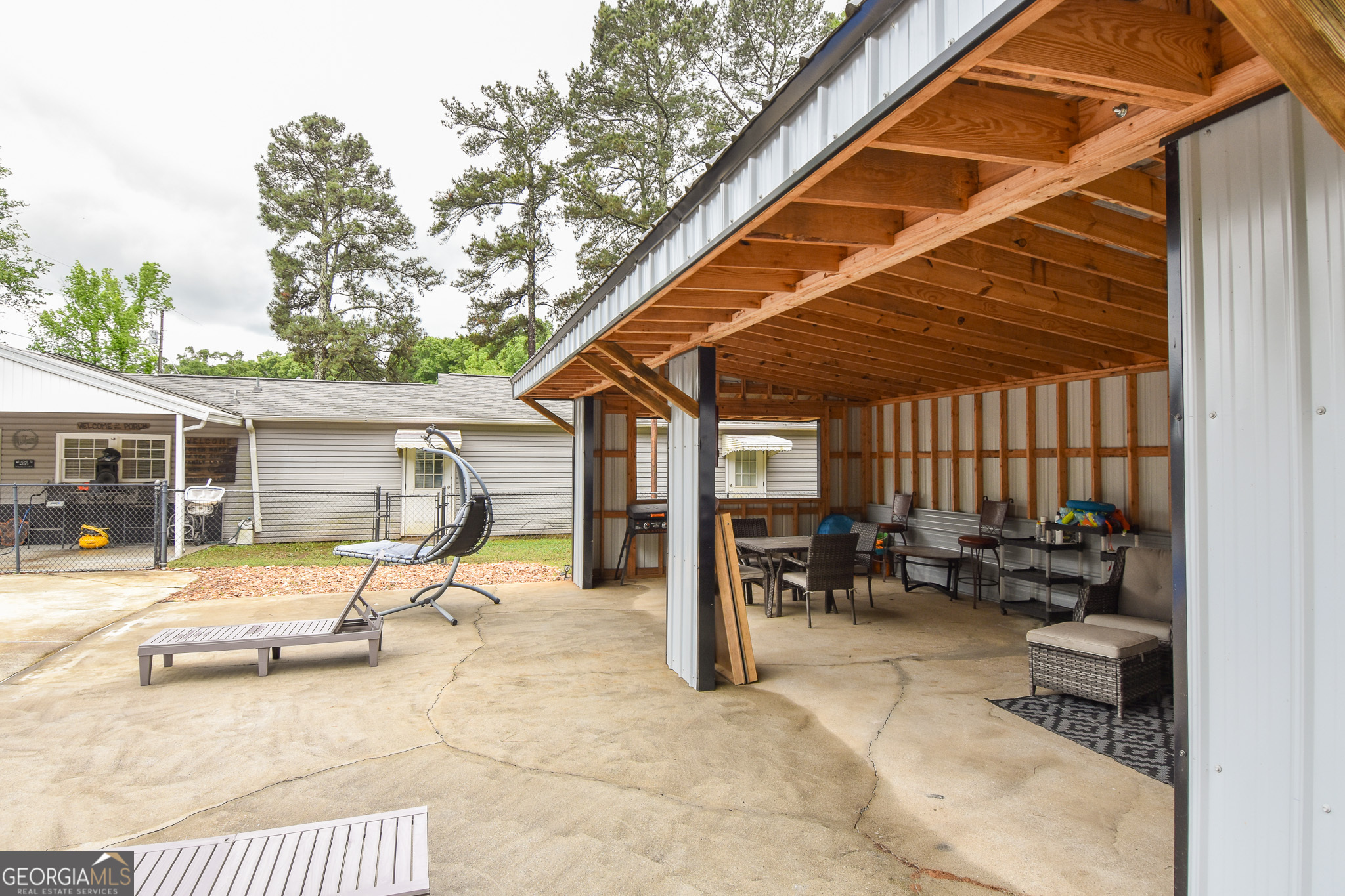1579 Van Buren Road Barnesville GA 30204