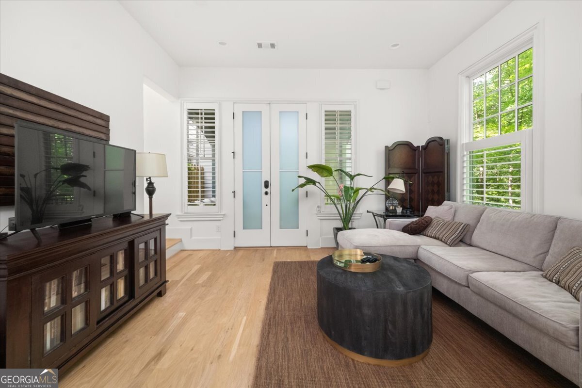 262 Southerland Terrace NE Atlanta GA 30307