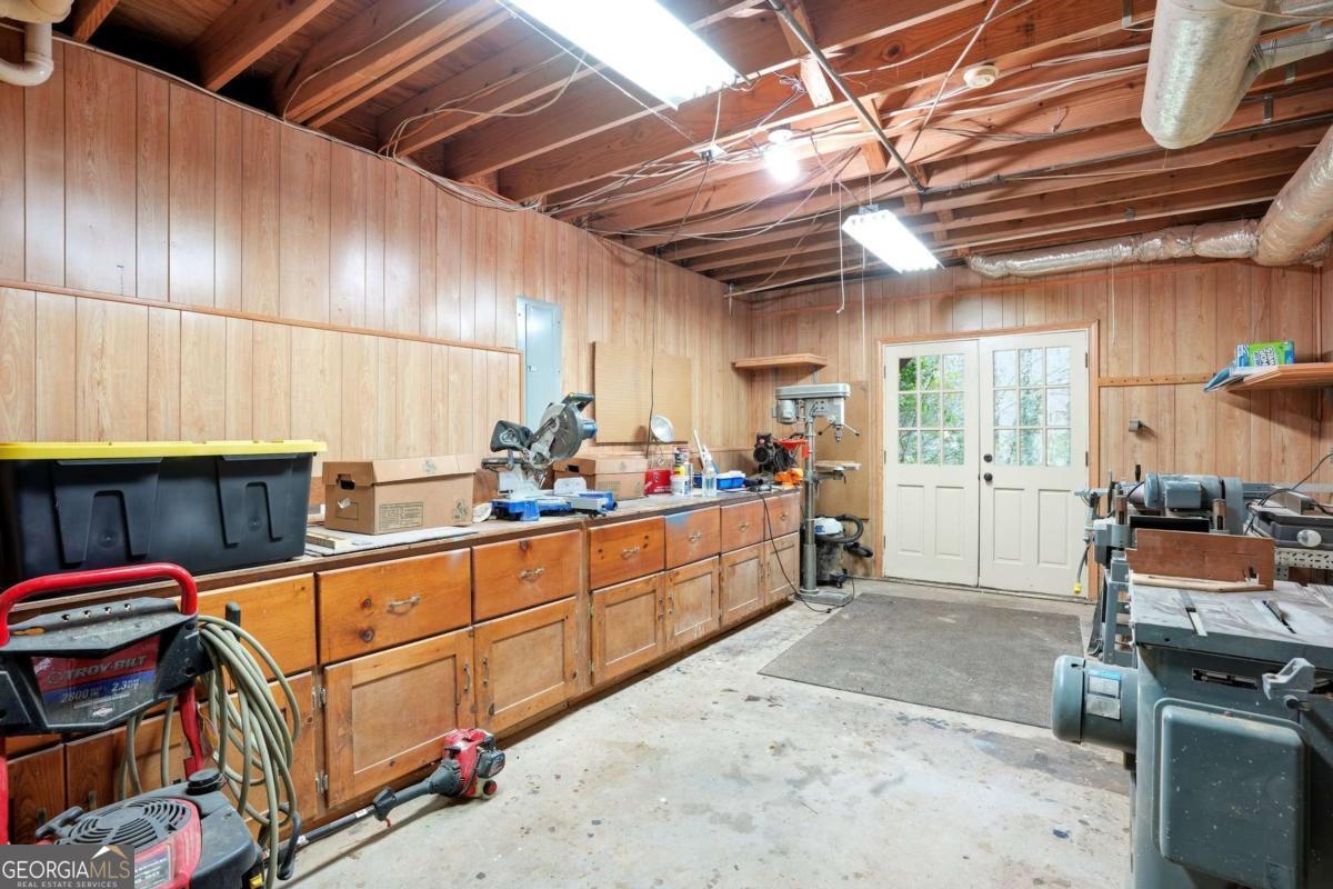 3075 Oak Meadow Drive Snellville GA 30078