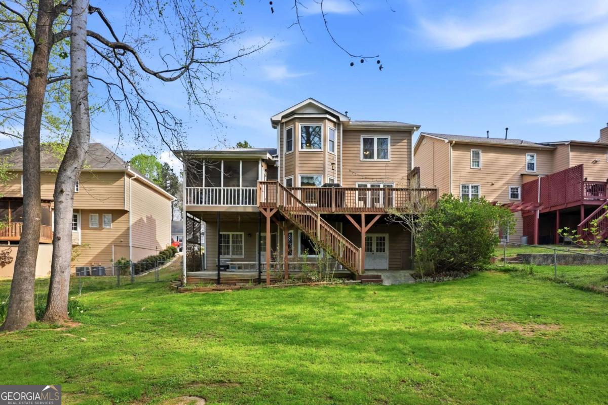3075 Oak Meadow Drive Snellville GA 30078