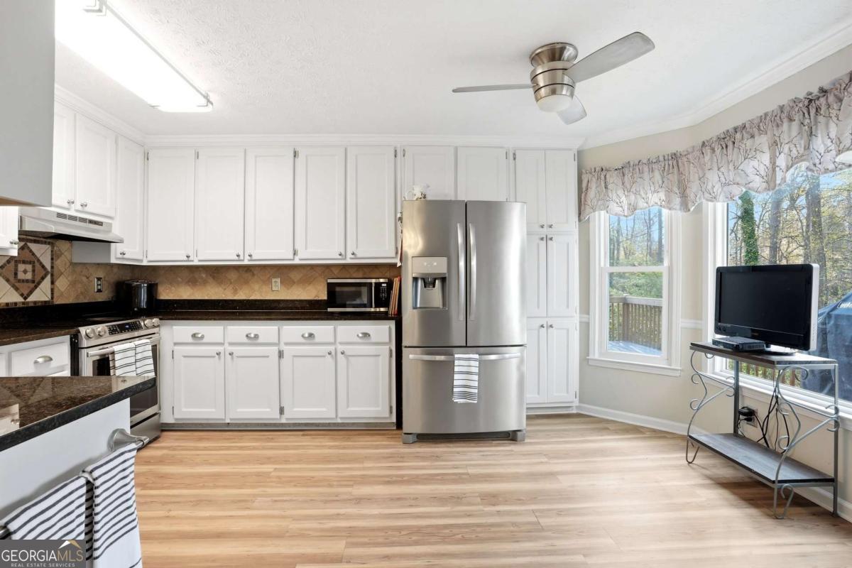 3075 Oak Meadow Drive Snellville GA 30078
