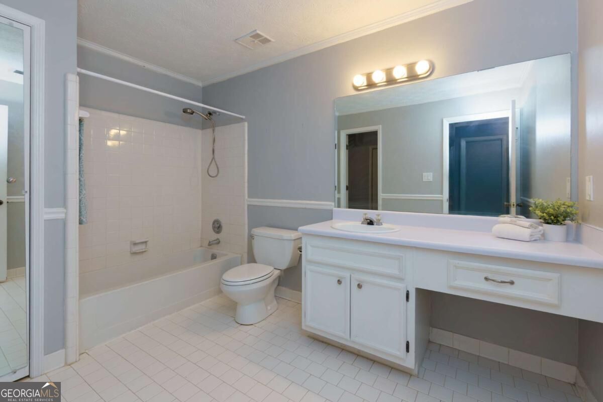 1003 Country Park Drive SE Smyrna GA 30080