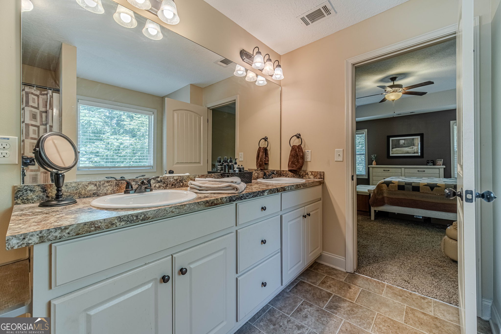 801 Rouse Circle Hoschton GA 30548