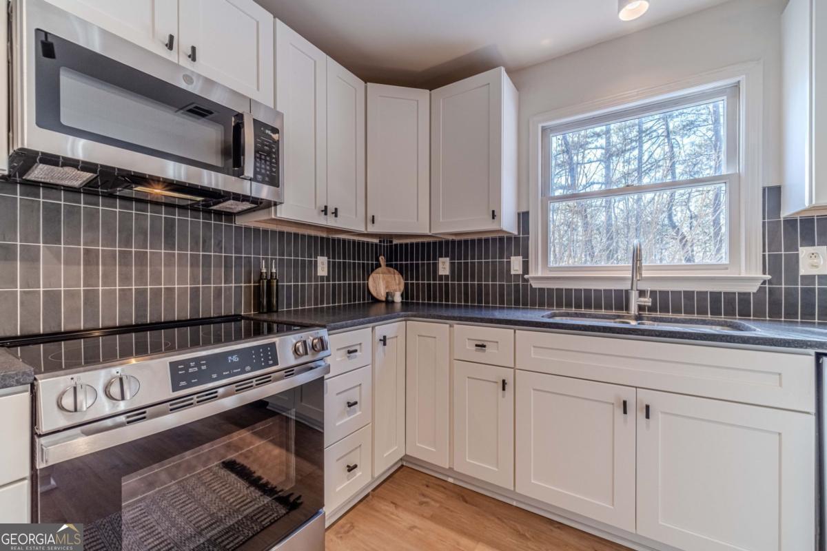 1692 Paces Vale Court Lawrenceville GA 30043