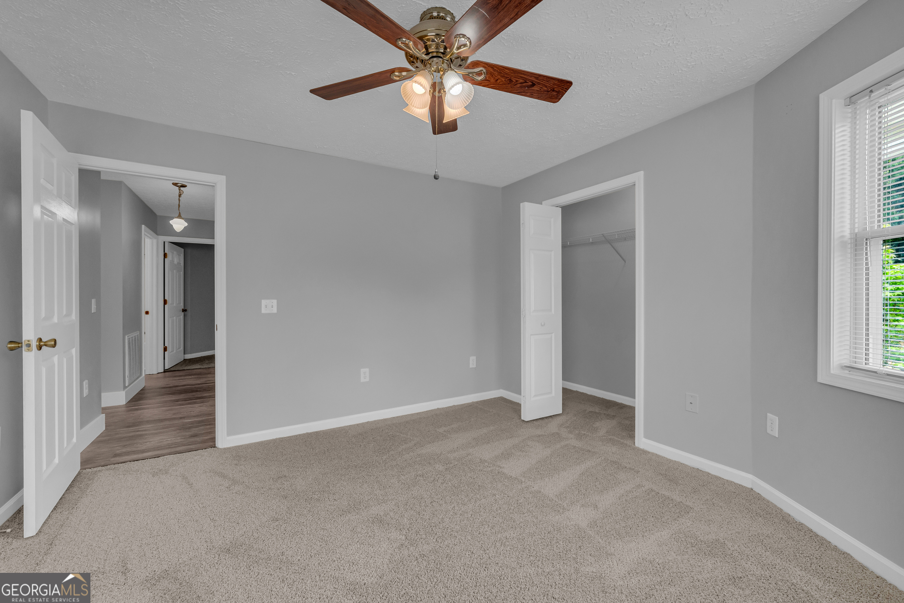 99 Parker Street Carnesville GA 30521