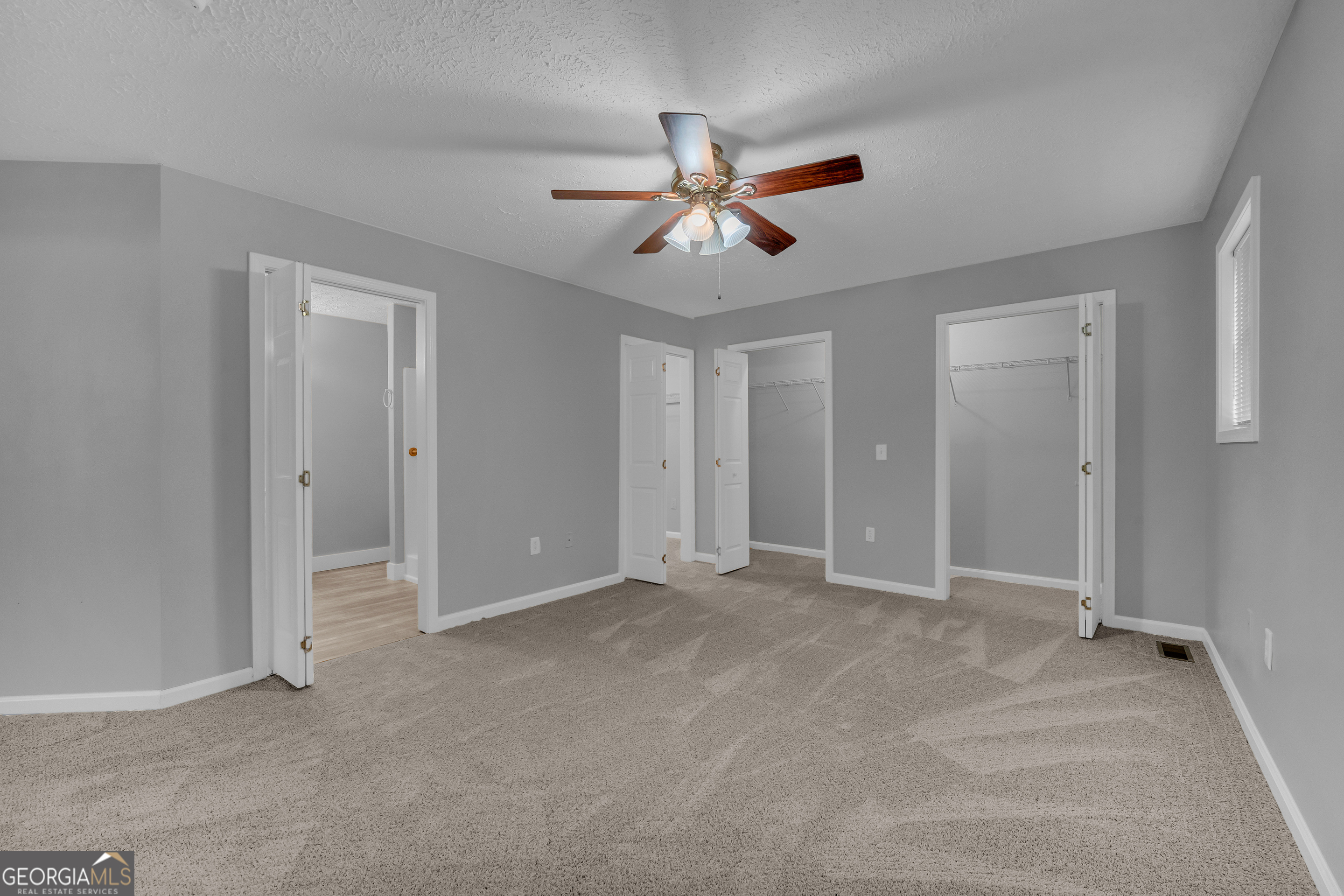 99 Parker Street Carnesville GA 30521