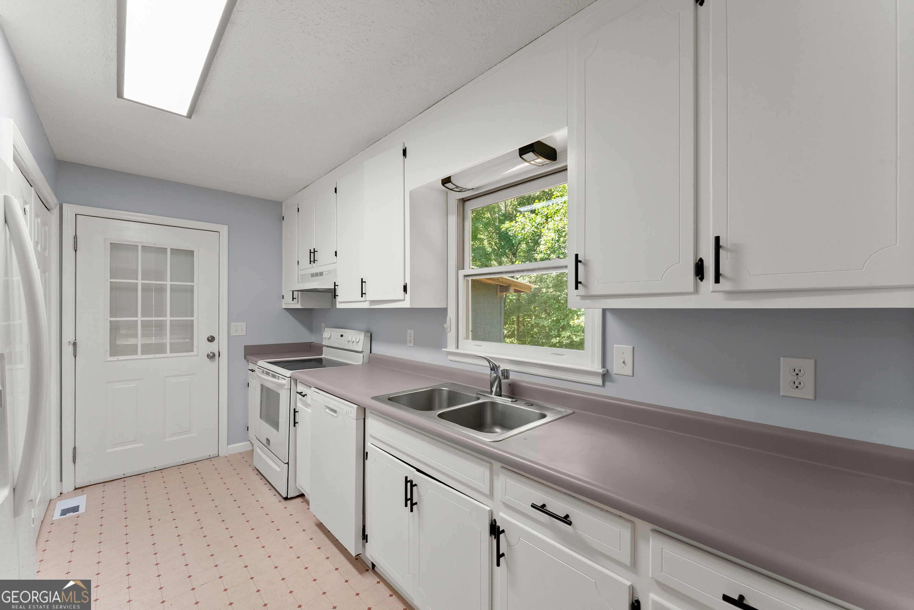 225 Vermont Street Demorest GA 30535