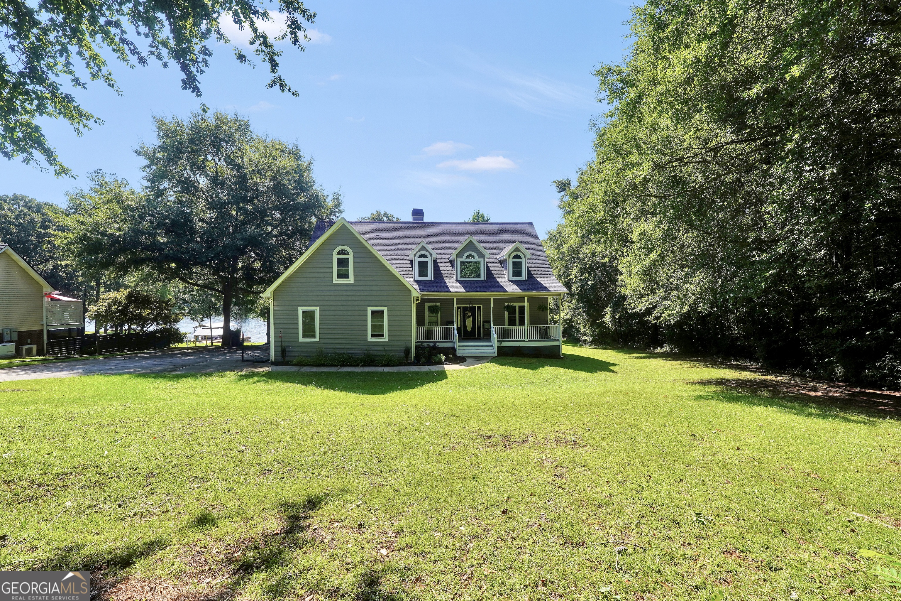 561 Harbour Shores Drive Jackson GA 30233