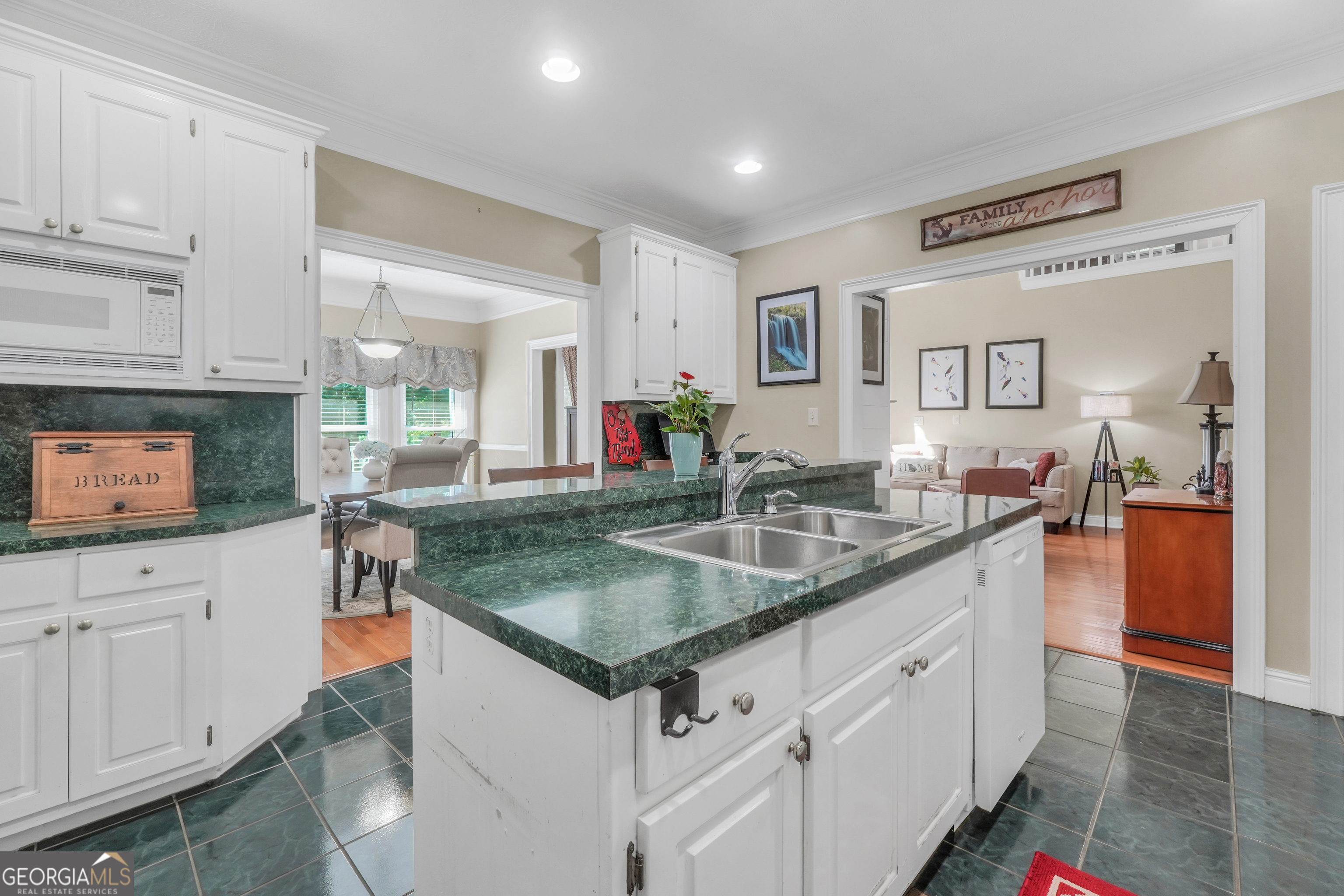 561 Harbour Shores Drive Jackson GA 30233