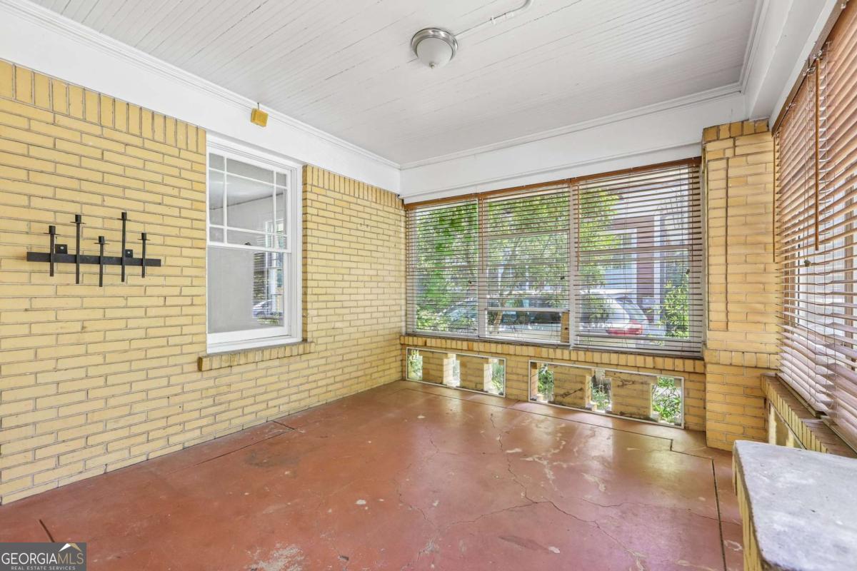 1464 Hartford Avenue SW Atlanta GA 30310
