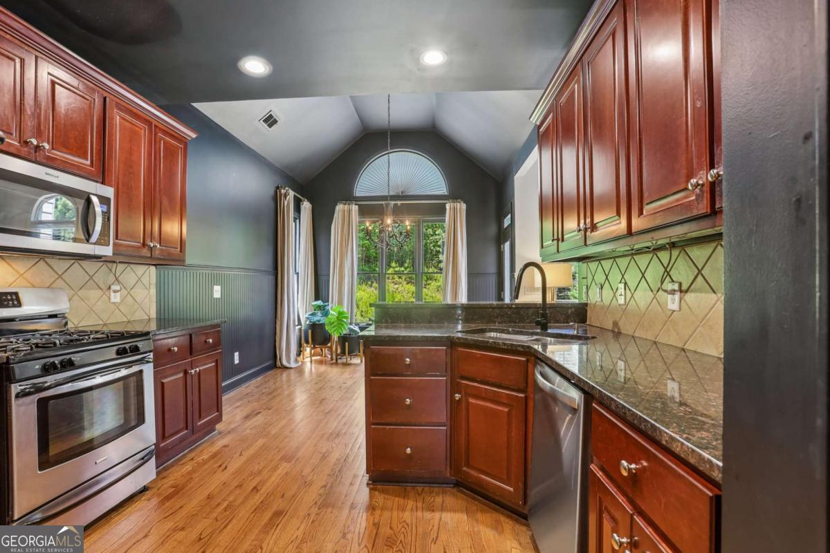 72 Rightwood Way Dallas GA 30132