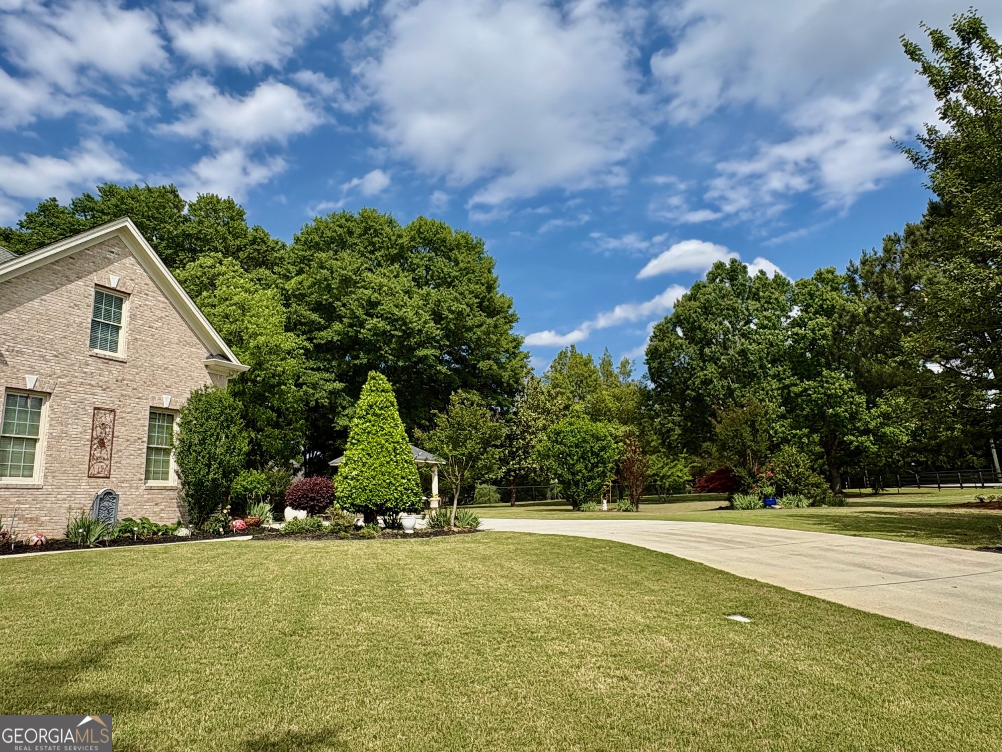 1994 Bennett Road Grayson GA 30017