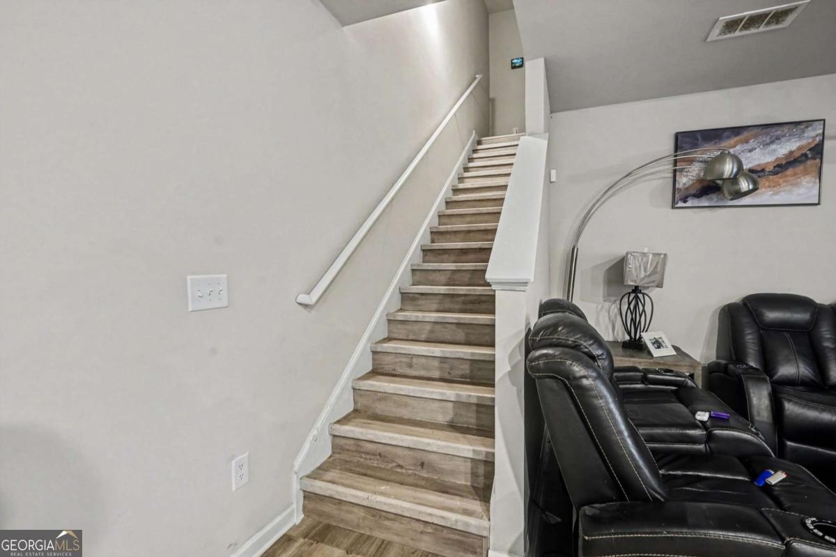 6182 Redan Overlook Lithonia GA 30058