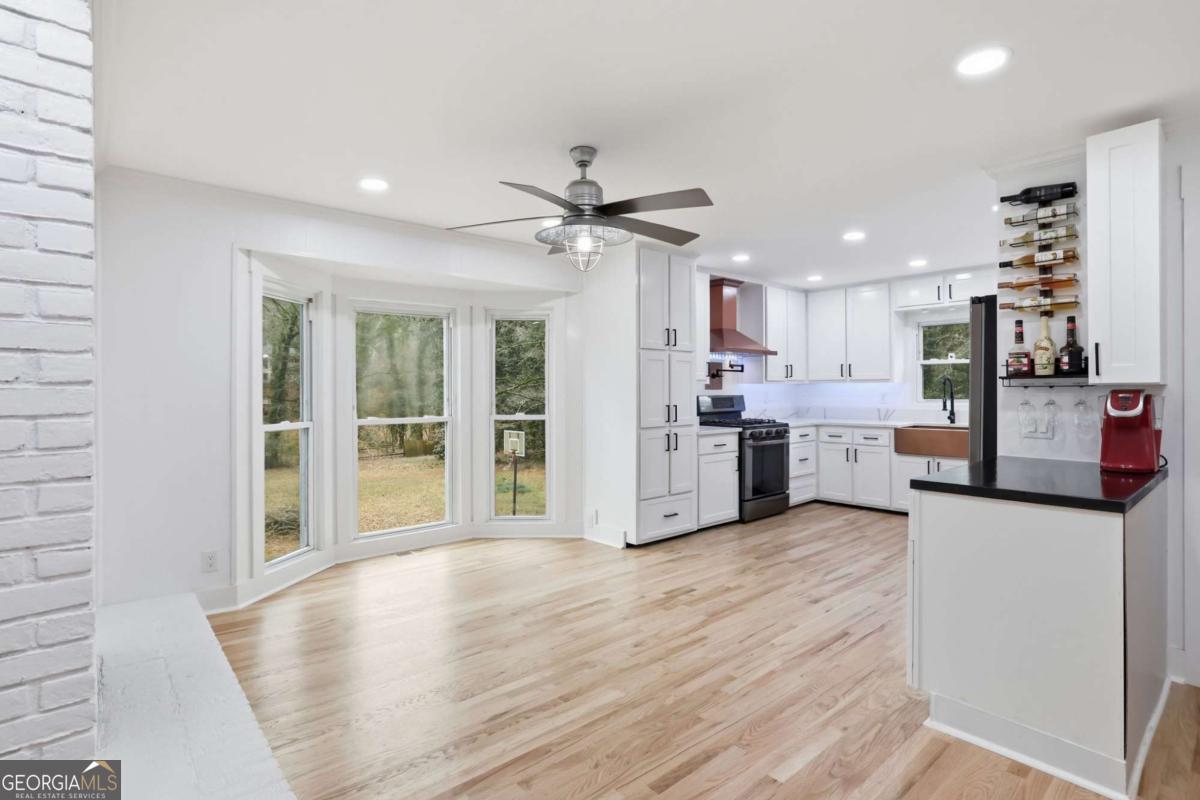 9785 La View Circle Roswell GA 30075
