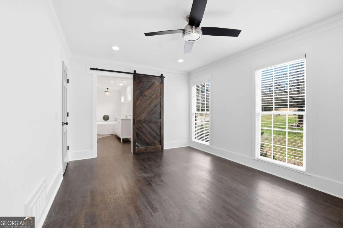 9785 La View Circle Roswell GA 30075