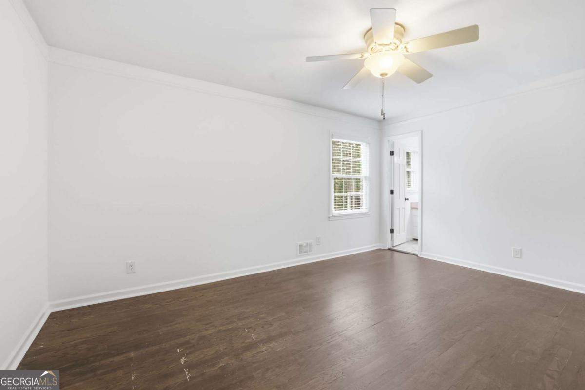 9785 La View Circle Roswell GA 30075
