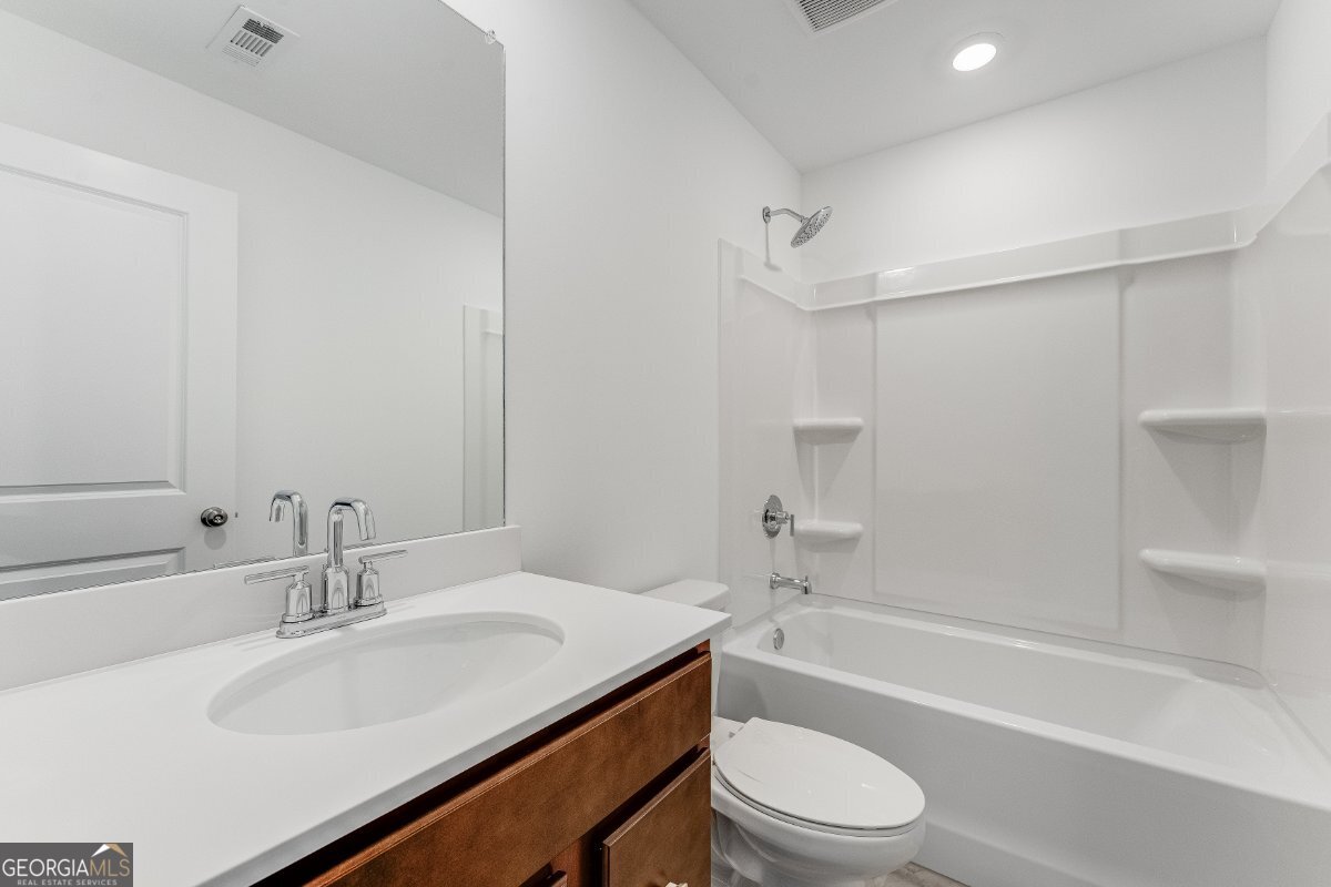3076 Hudson Glen Way Dacula GA 30019