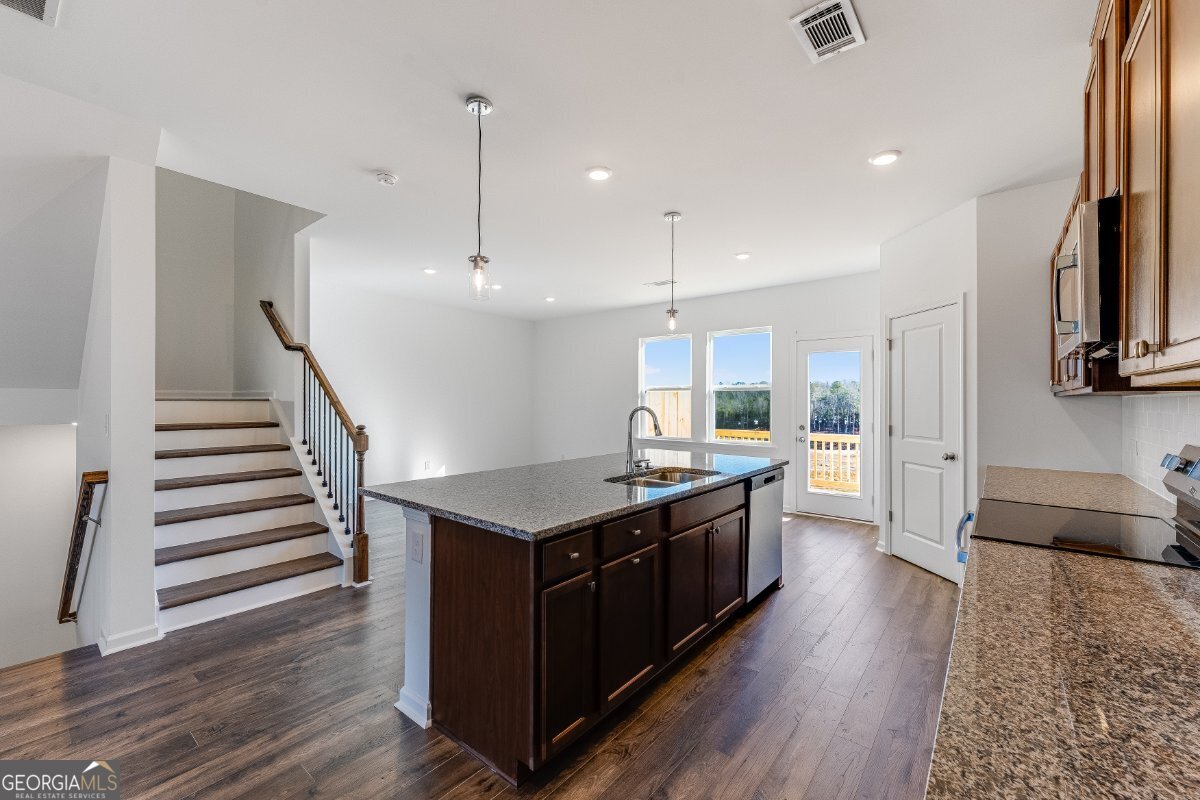 3076 Hudson Glen Way Dacula GA 30019