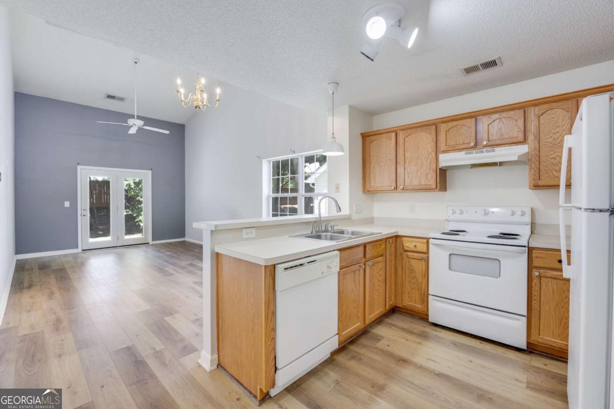 121 Fox Creek Drive Woodstock GA 30188