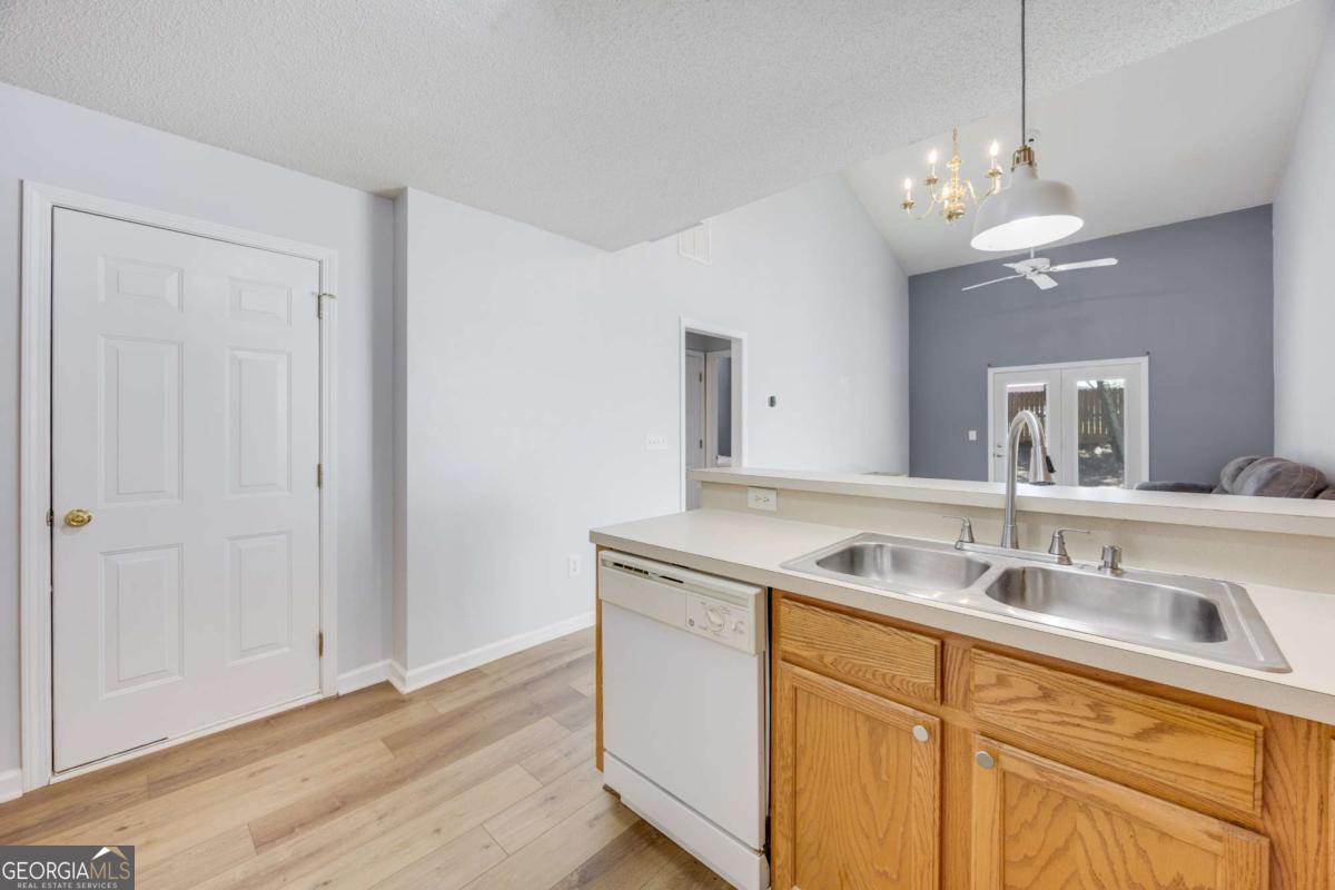 121 Fox Creek Drive Woodstock GA 30188