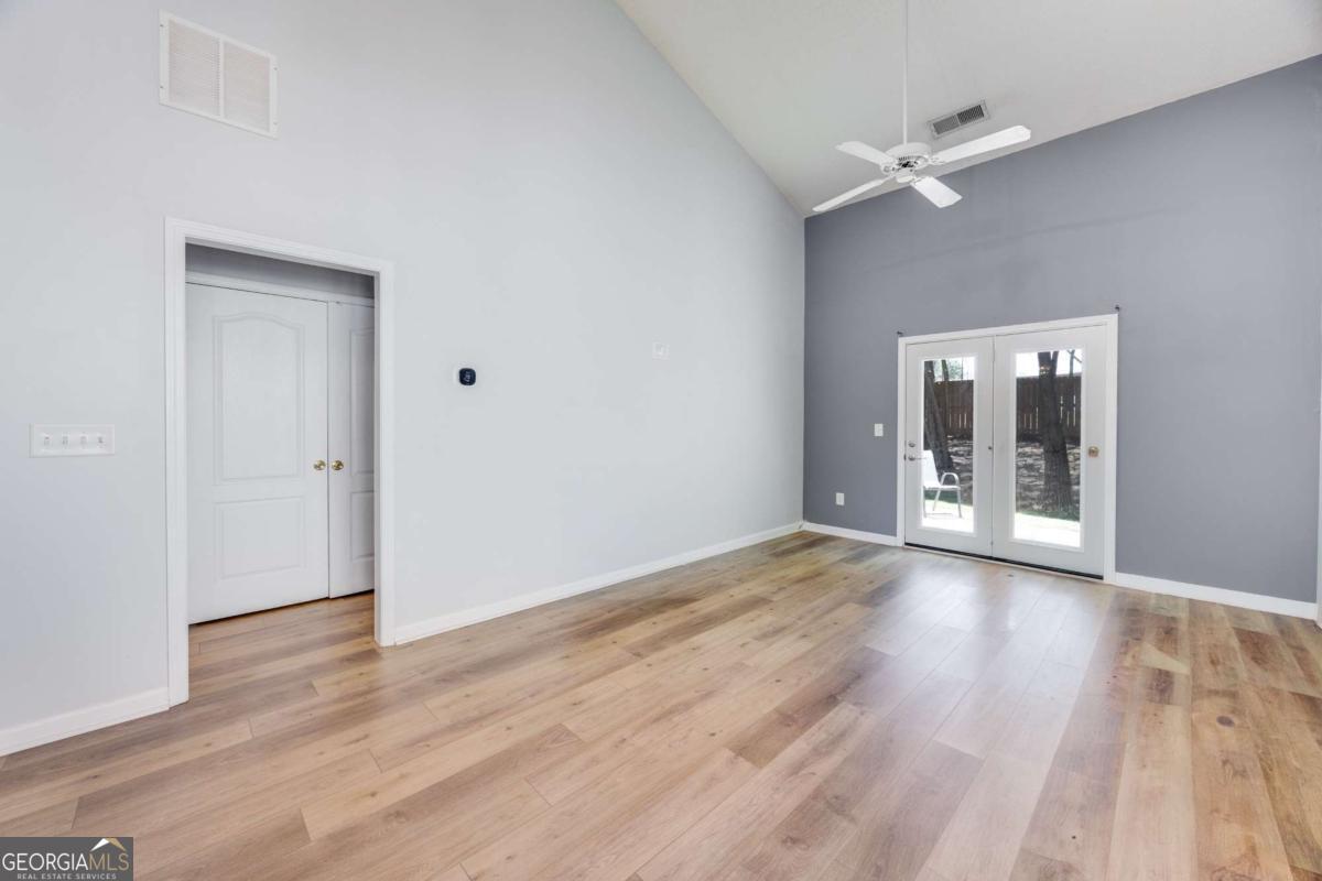 121 Fox Creek Drive Woodstock GA 30188