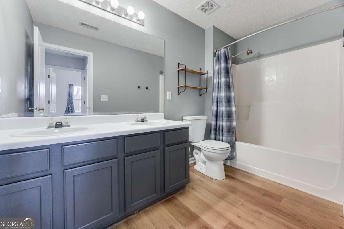 121 Fox Creek Drive Woodstock GA 30188