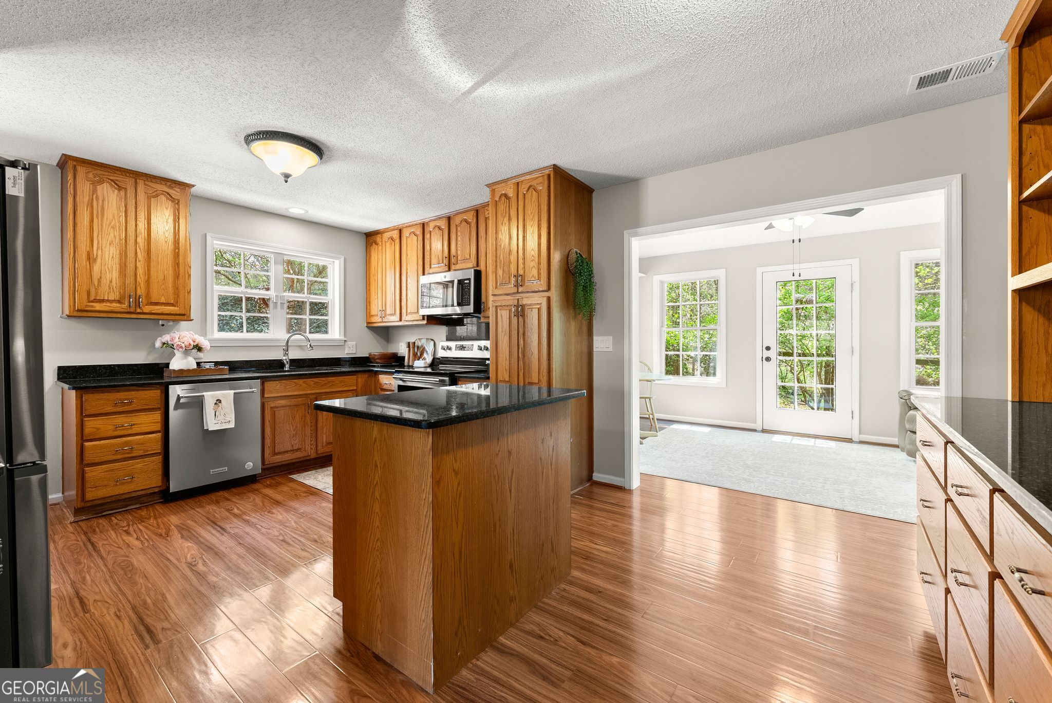 128 Logans Trail Cleveland GA 30528