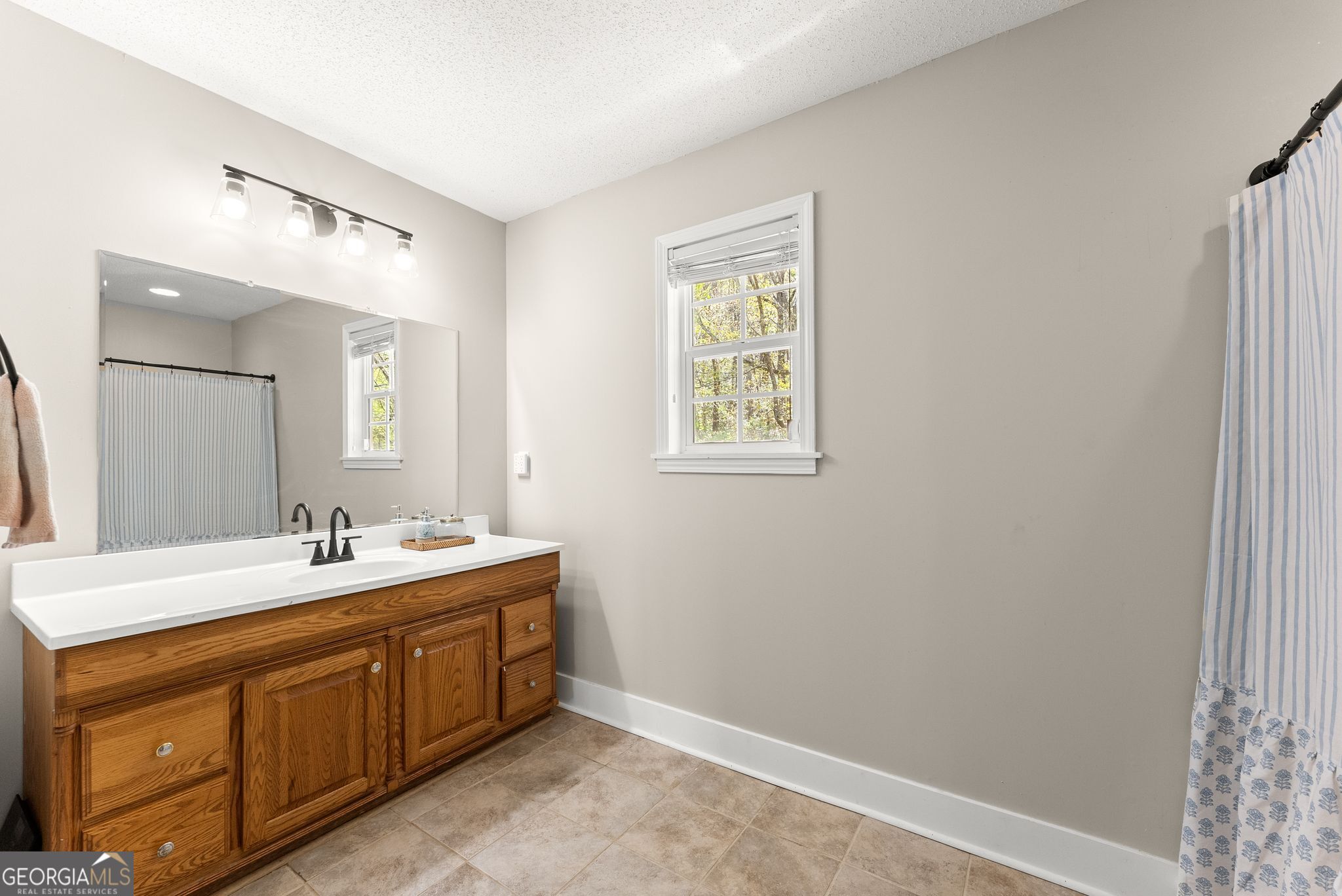 128 Logans Trail Cleveland GA 30528