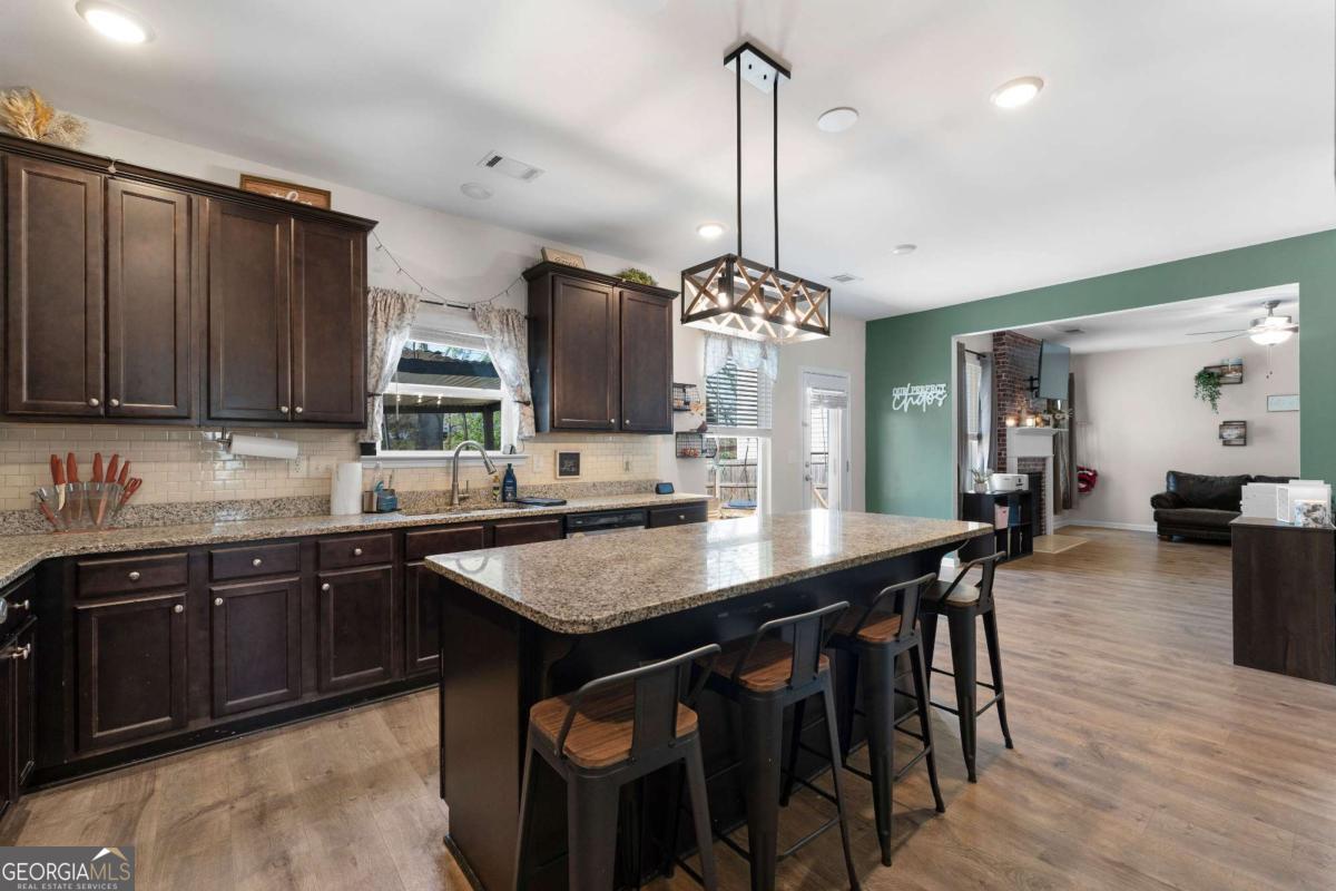 16 Colt Court Adairsville GA 30103
