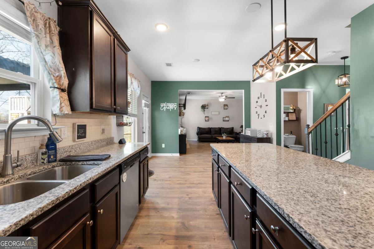 16 Colt Court Adairsville GA 30103