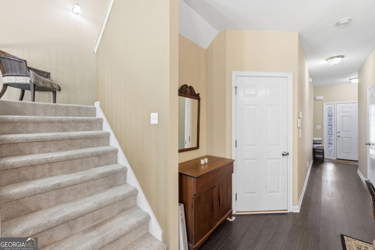 1499 Bluff Valley Circle Gainesville GA 30504
