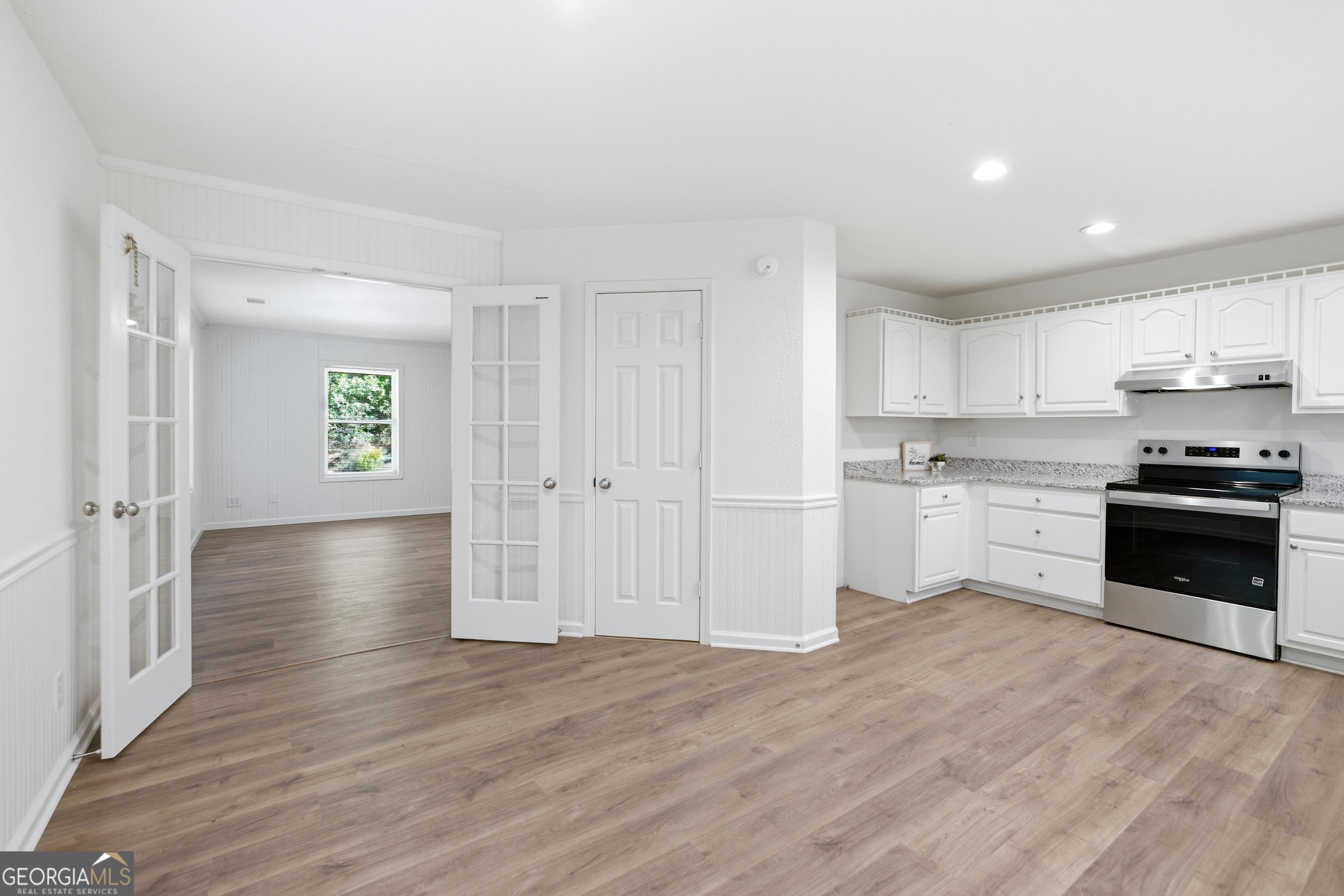 1029 Woodlawn Drive Cleveland GA 30528